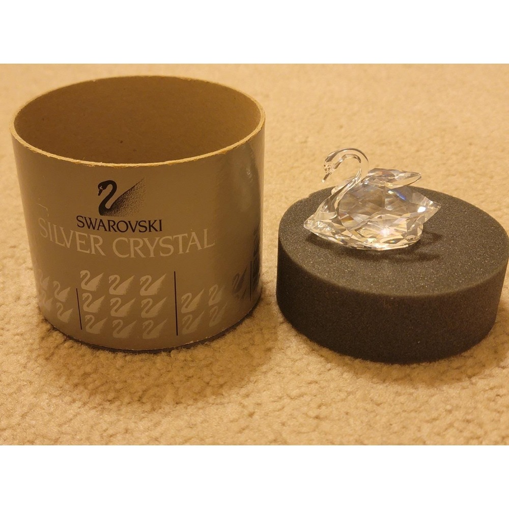 Swarovski Crystal Swan Figurine 7633 NR 063 with Original Box